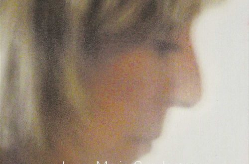 Make This Moment BY Inger Marie Gundersen